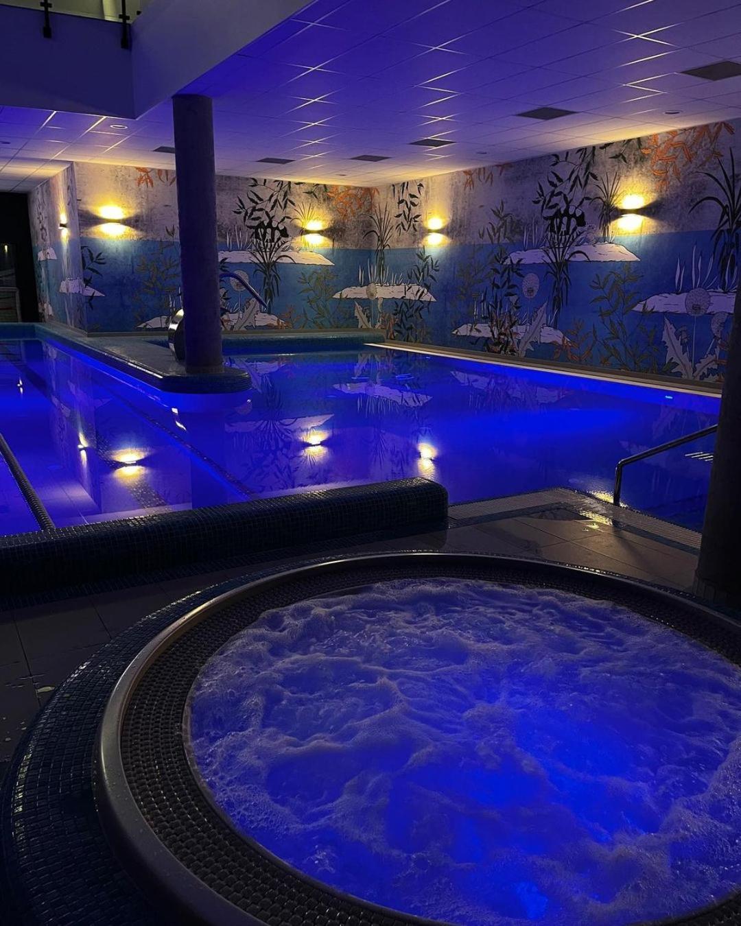 Wr Sport Hotel & Spa - Centrum Sportu I Rozrywki 스빌차 외부 사진