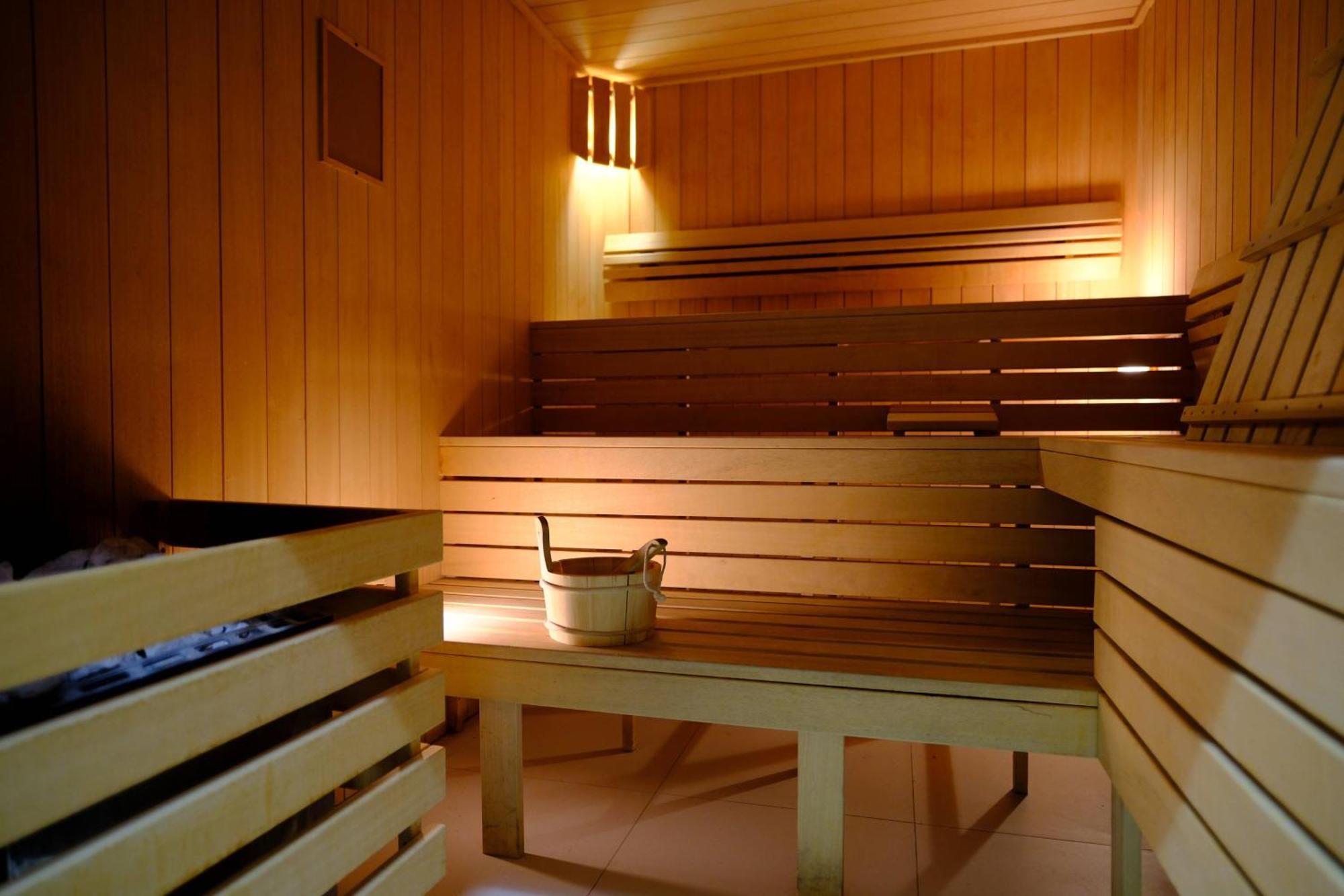 Wr Sport Hotel & Spa - Centrum Sportu I Rozrywki 스빌차 외부 사진